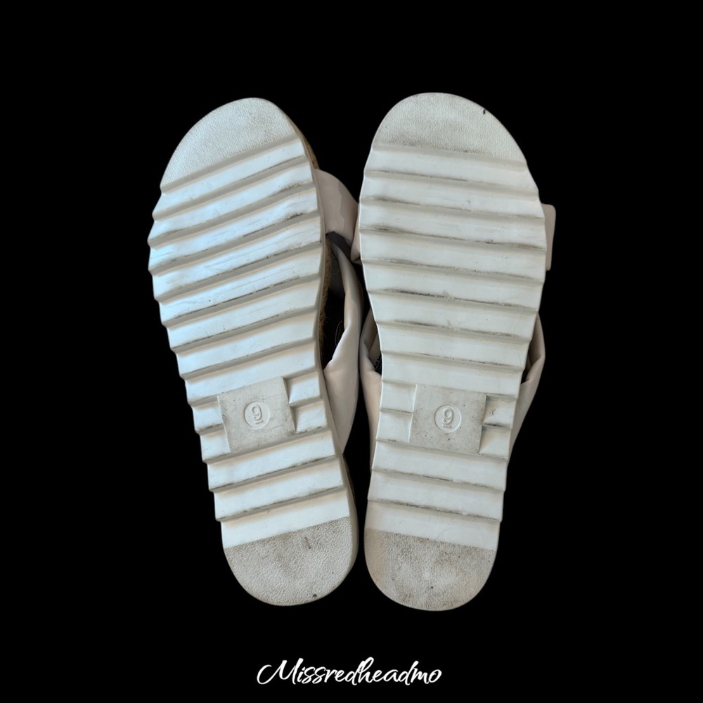 Universal Thread White Knotted Slide Sandals - image 4